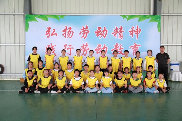 7098efce533648afbd7aa9e921e40c26.jpg